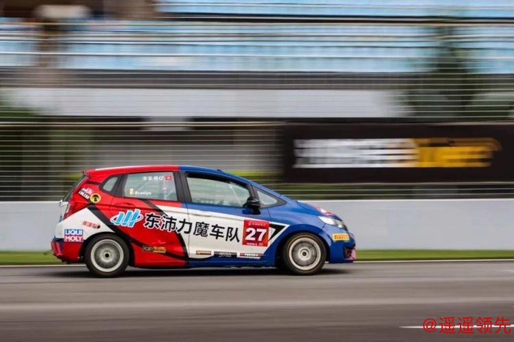 乐动时光-赛道英雄重燃 东沛力魔车队力求全胜