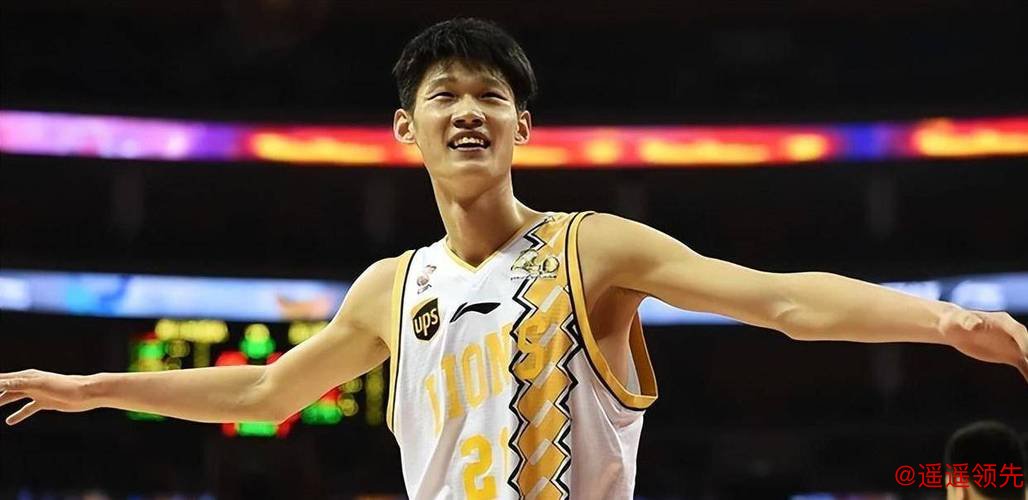 王瑞泽24分青岛负广州 胡金秋20分广厦胜天津